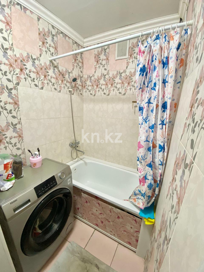 Продажа 4-комнатной квартиры, 61 м², ул. Орлова в Караганде - фото 13