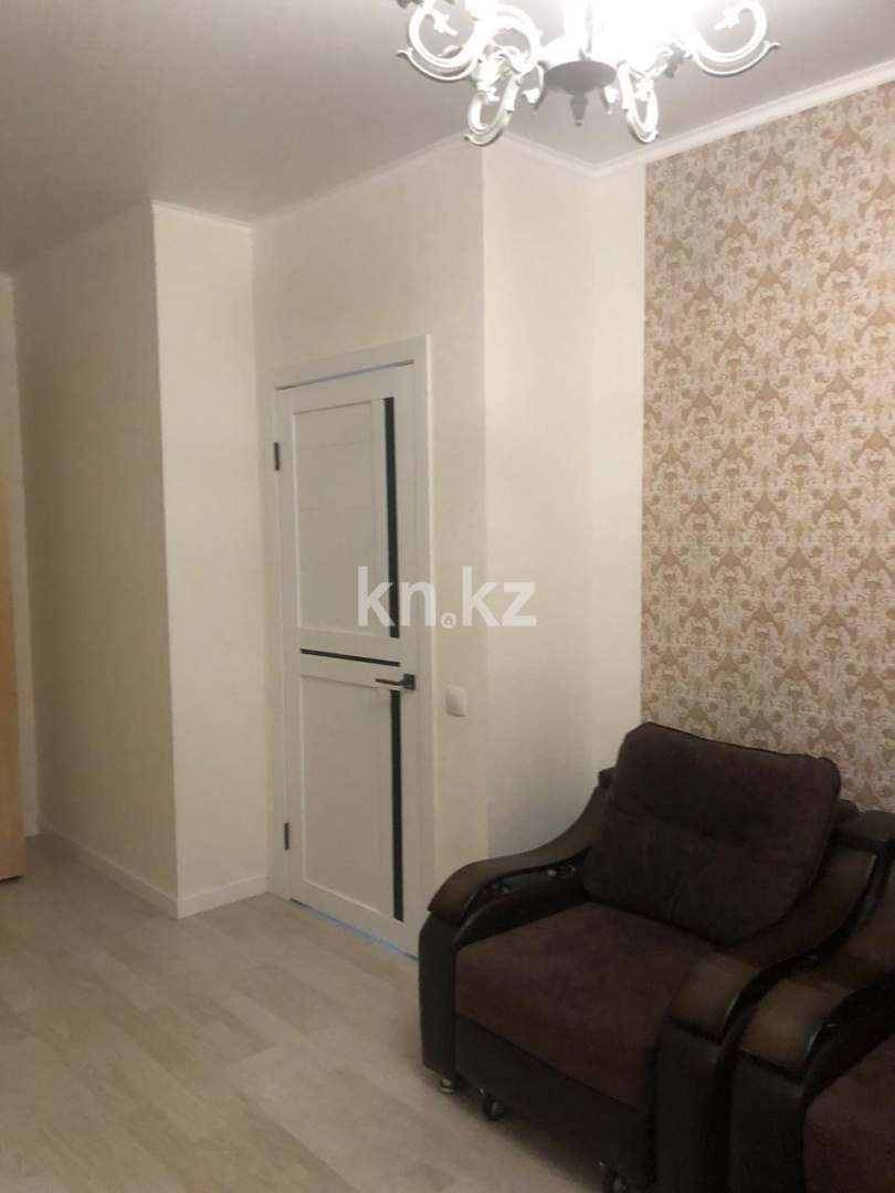 Аренда 1-комнатной квартиры, 40 м², ул. Ардагерлер, дом  38/3 в Астане - фото 12