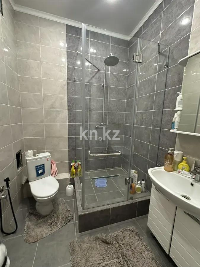 Продажа 4-комнатной квартиры, 127 м², пр. Мангилик Ел, дом  47 в Астане - фото 8