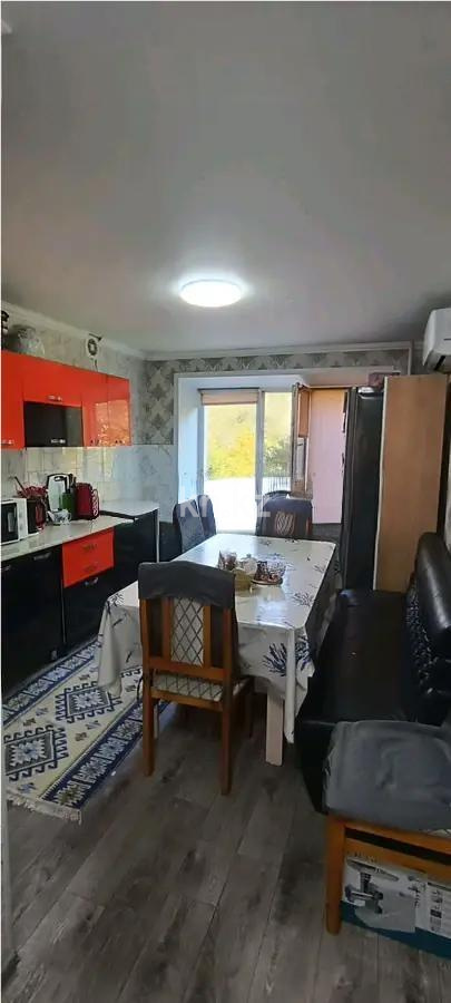 Продажа 5-комнатной квартиры, 100 м², ул. Лободы, дом  46 в Караганде