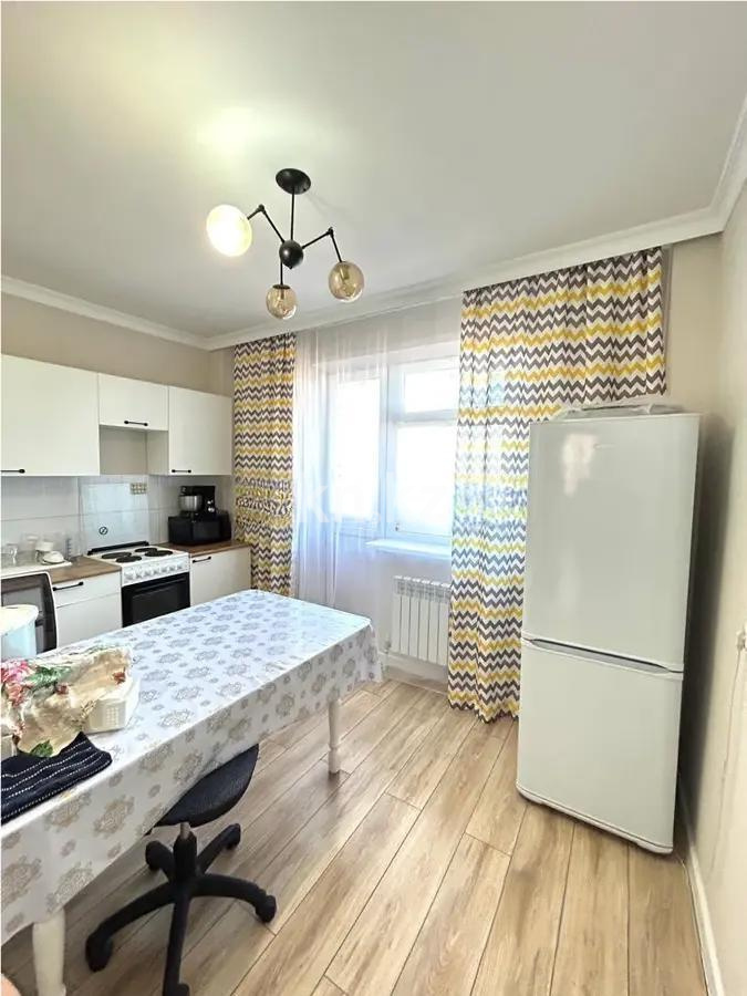 Продажа 2-комнатной квартиры, 60 м², пр. Тлендиева, дом  44а в Астане - фото 3