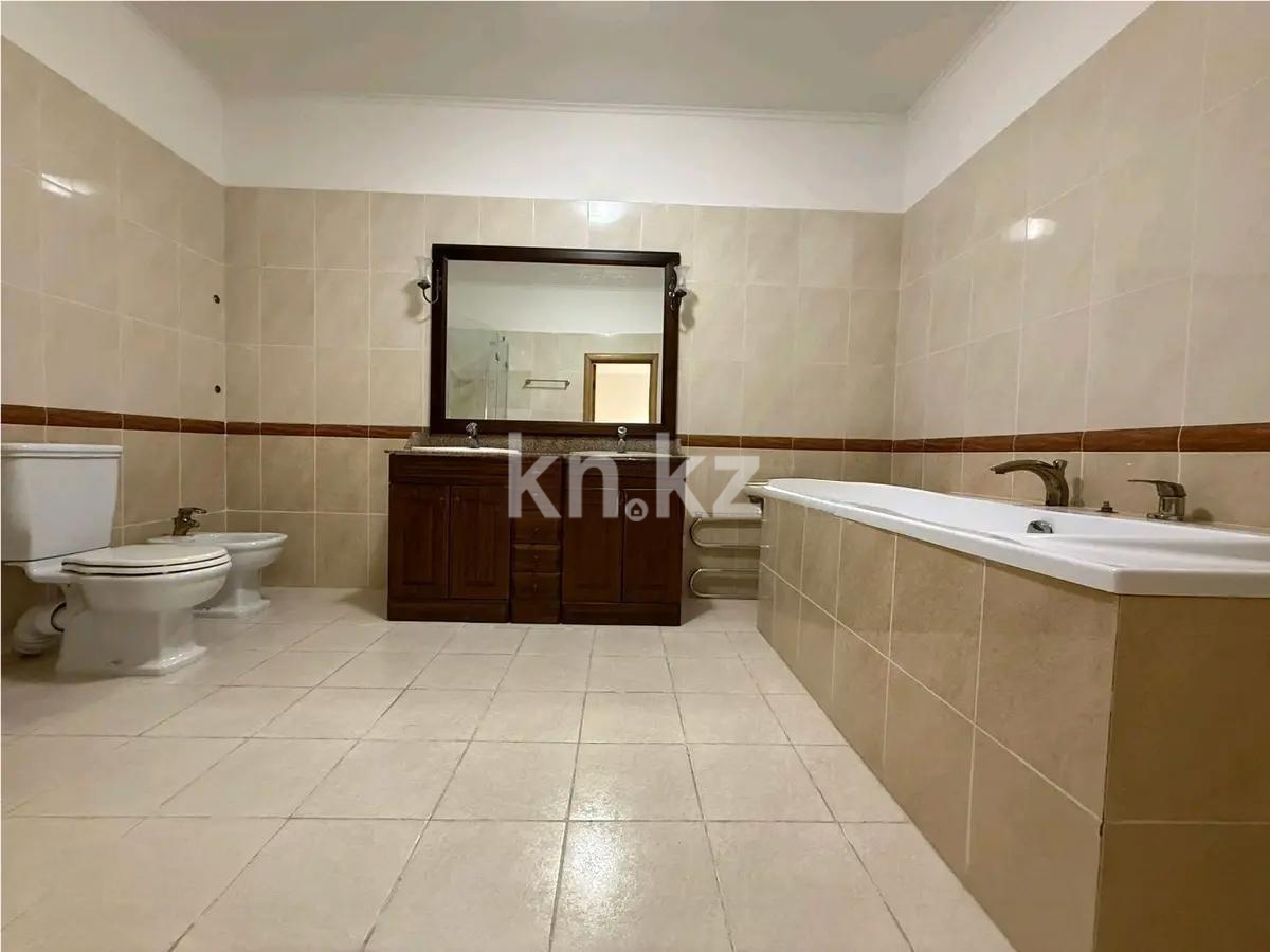 Продажа 4-комнатной квартиры, 192.3 м² в Астане - фото 6