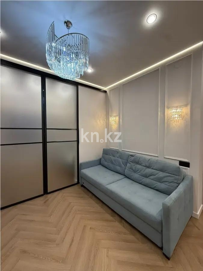 Продажа 3-комнатной квартиры, 68.7 м², пр. Райымбека, дом  162а в Алматы - фото 2