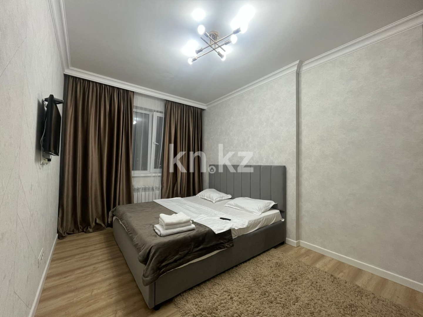 Аренда 1-комнатной квартиры посуточно, 38 м², Тауесіздік, дом  21/5 в Астане