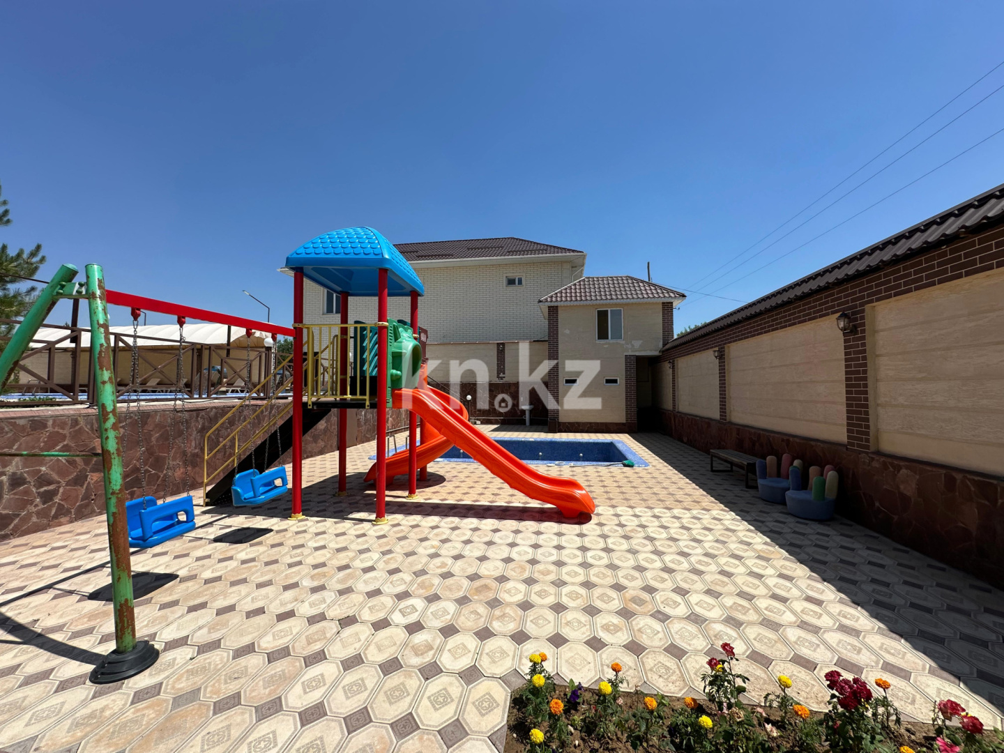 Продажа , 1000 м², Бургулюк п., дом  111 в Шымкенте - фото 2