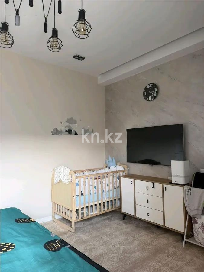 Продажа 2-комнатной квартиры, 82 м² в Алматы - фото 2