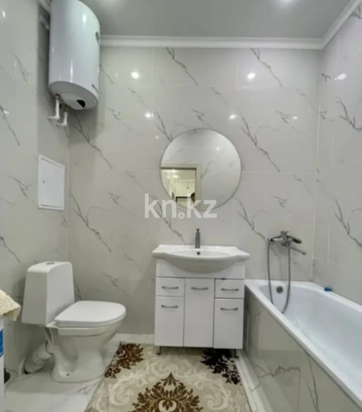 Продажа 3-комнатной квартиры, 76 м², ул. Дюсембекова, дом  44/2 в Караганде - фото 8