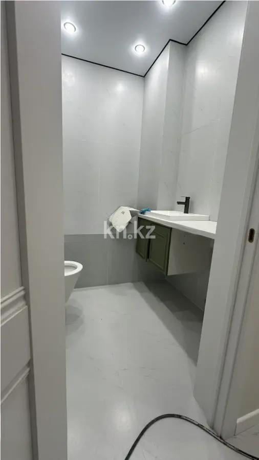 Продажа 2-комнатной квартиры, 65 м² в Астане - фото 4