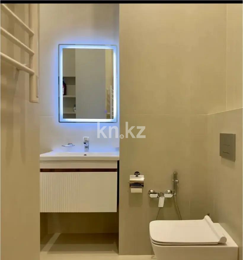 Продажа 2-комнатной квартиры, 70 м², ул. Салыкова, дом  40 в Алматы - фото 4