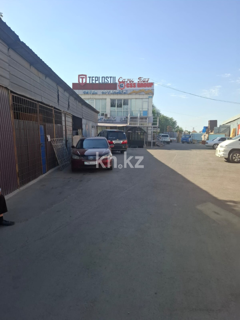 Продажа , 800 м², Рыскулова, дом  93 - Босжыра в Алматы