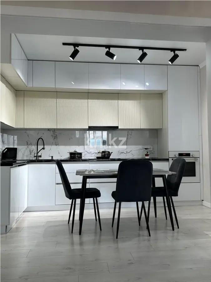 Продажа 2-комнатной квартиры, 79 м², ул. Навои, дом  39 в Алматы - фото 3