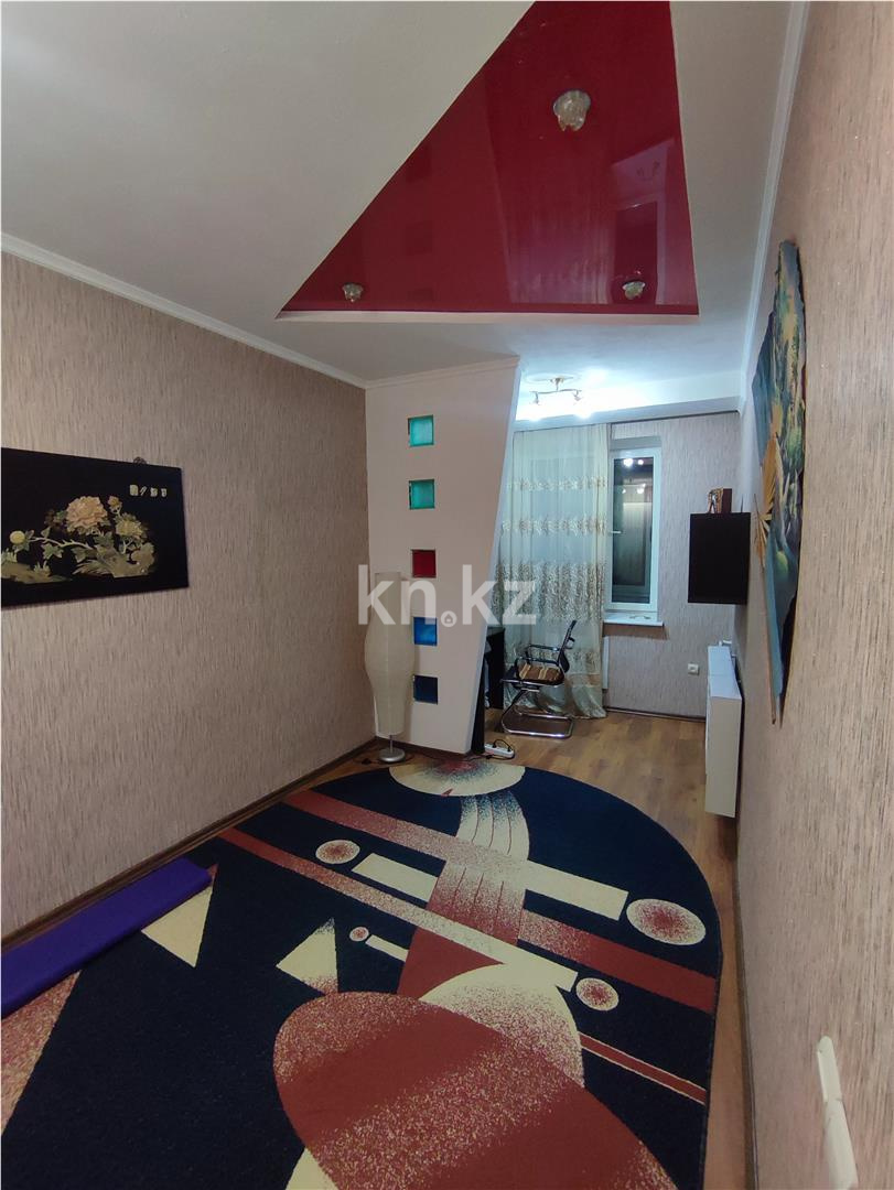 Продажа 3-комнатной квартиры, 76 м², ул. Мустафина в Караганде - фото 6