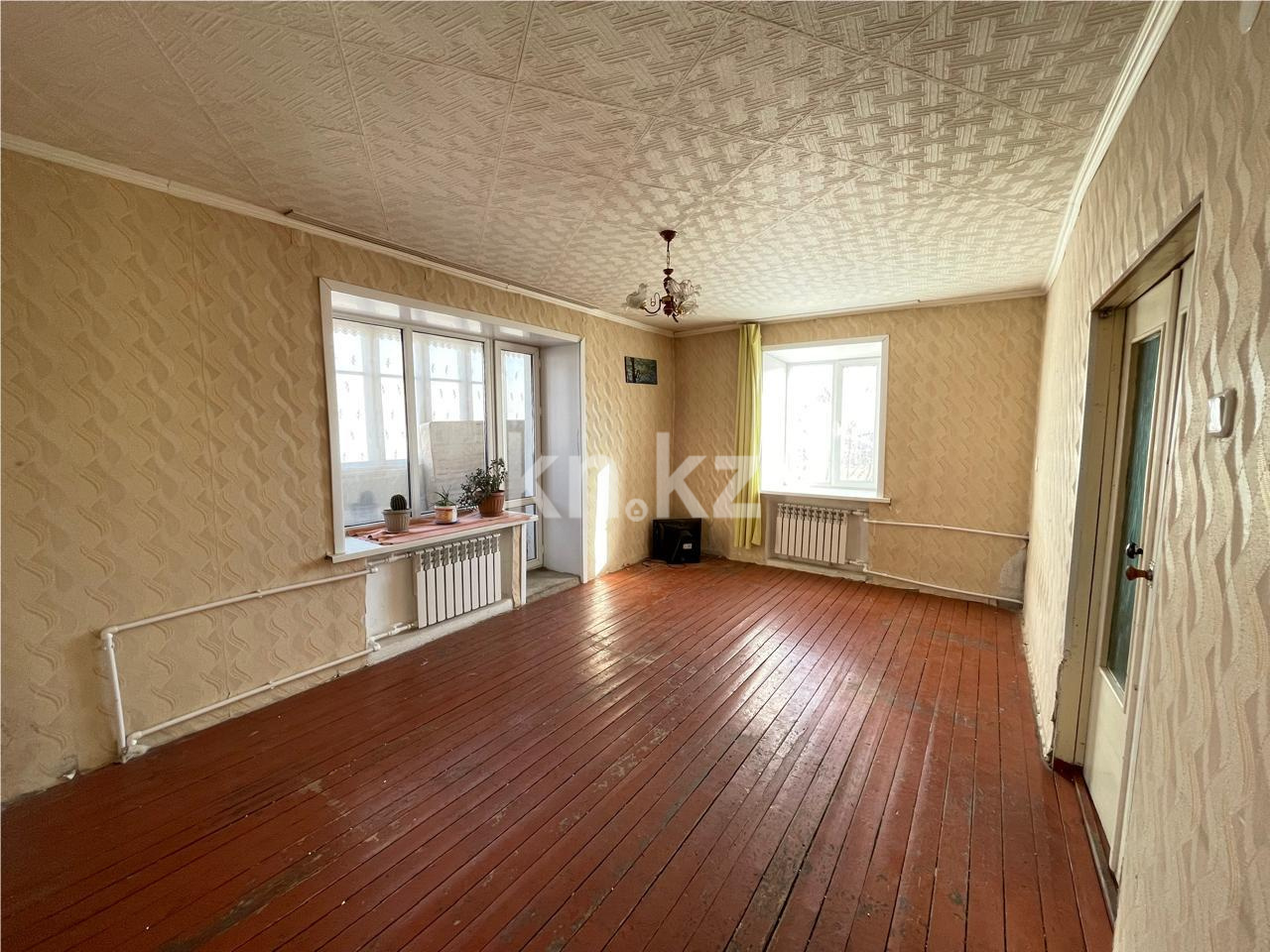 Продажа 1-комнатной квартиры, 40 м², мкр. Горняк, дом  146 в Сарани