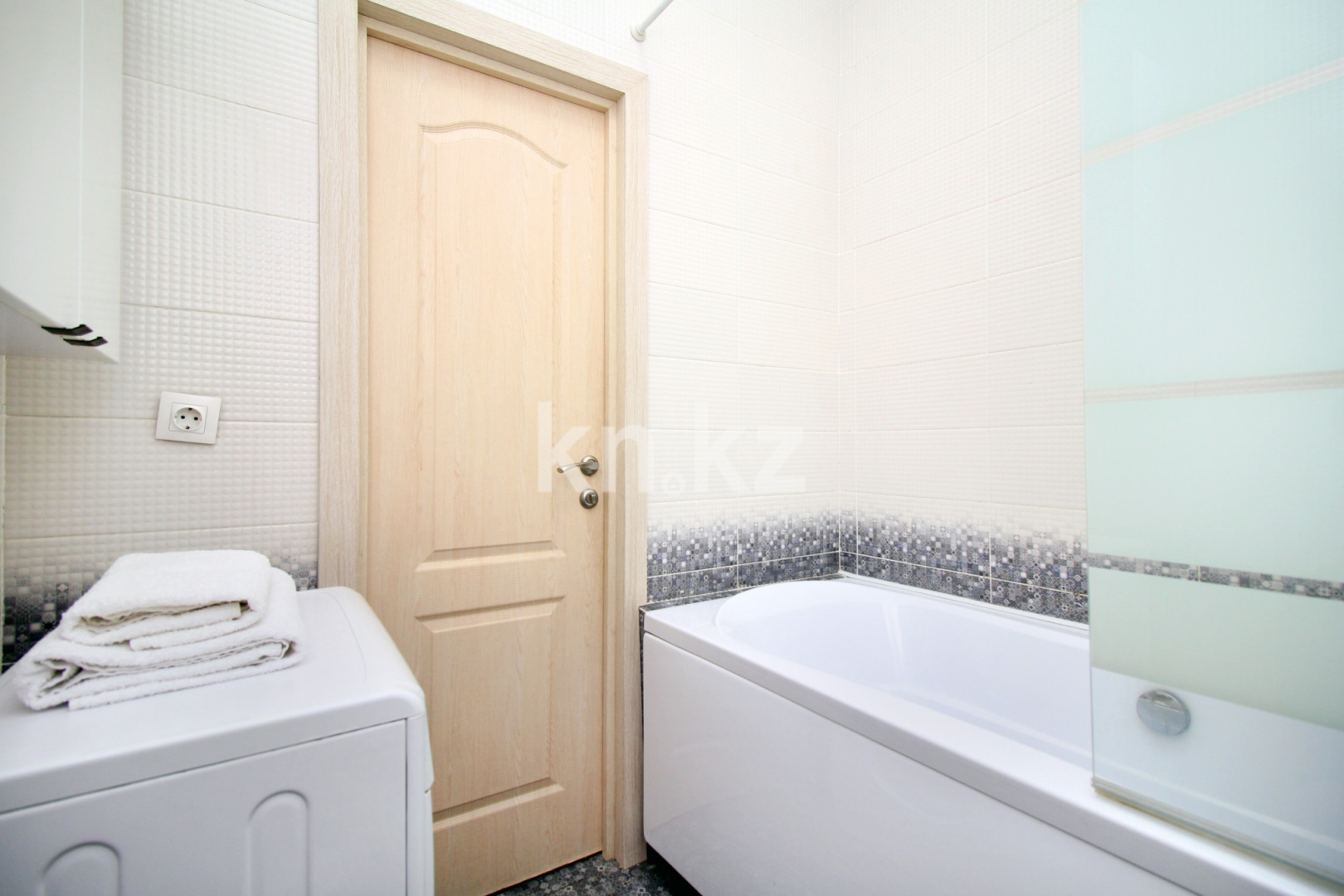 Аренда 1-комнатной квартиры посуточно, 40 м², пр. Абая, дом  109/6 - ул. Манаса в Алматы - фото 22