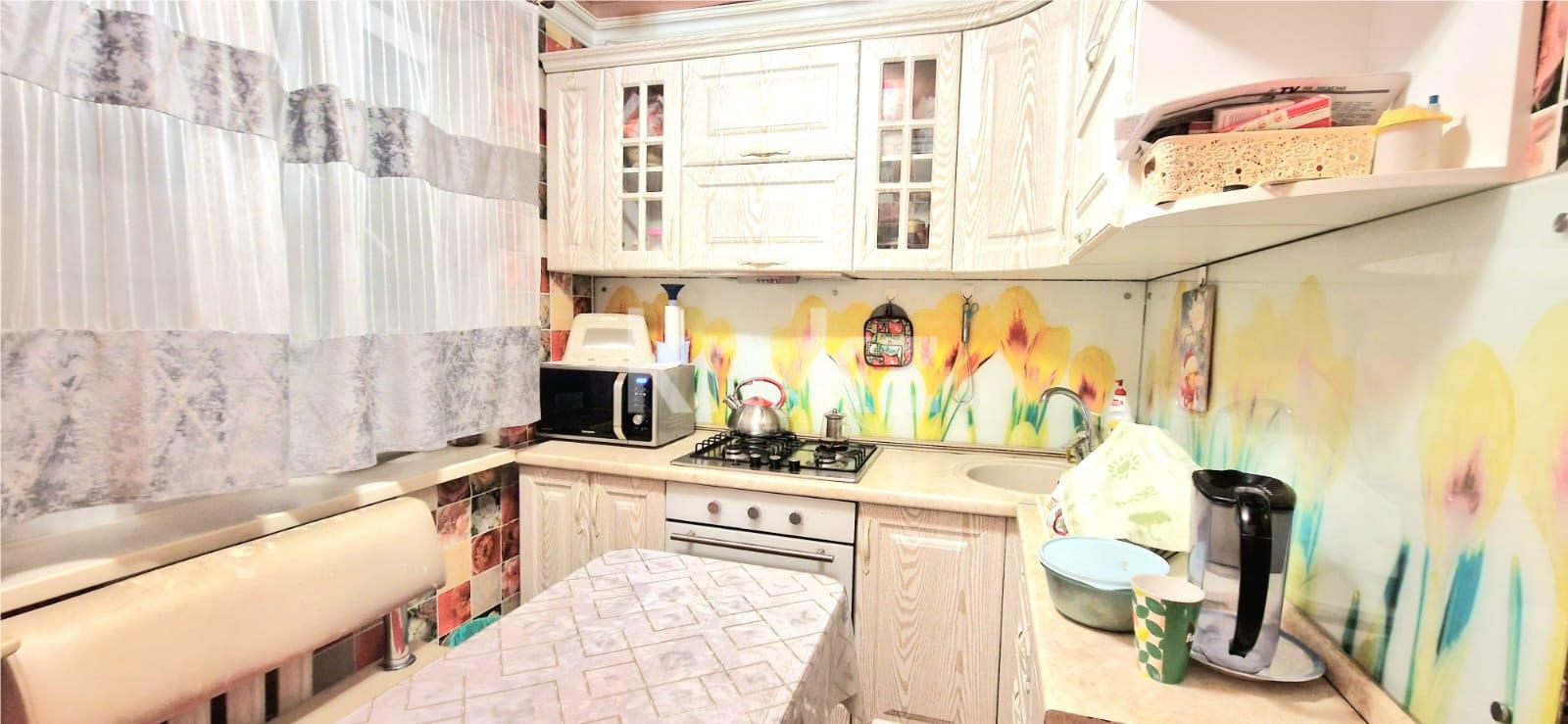 Продажа 3-комнатной квартиры, 62 м², 15-й мкр. в Караганде - фото 10