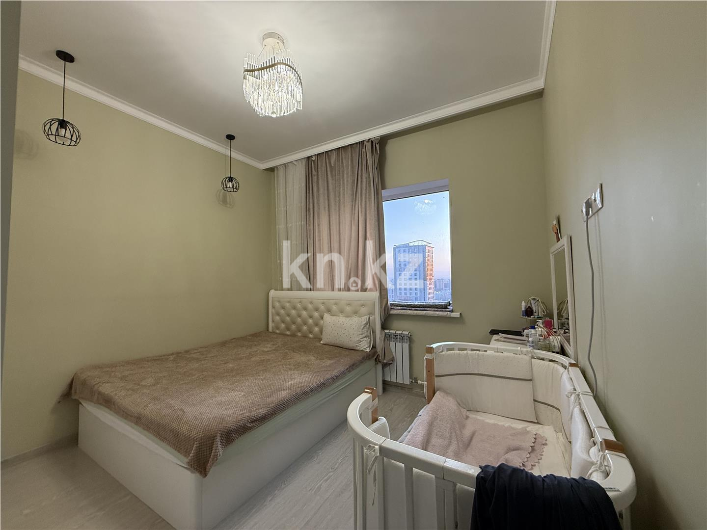 Продажа 3-комнатной квартиры, 73 м², пр. Шахтеров, дом  52б в Караганде - фото 4