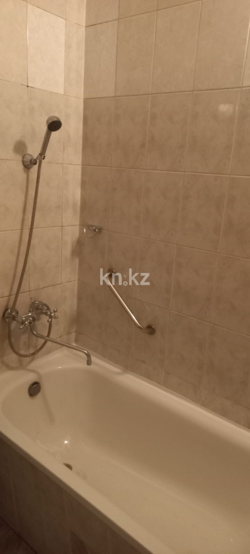 Аренда 2-комнатной квартиры, 55 м², ул. Кабанбай батыра в Алматы - фото 13