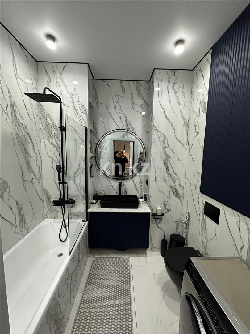 Продажа 2-комнатной квартиры, 64 м², пр. Строителей, дом  28/5 блок А в Караганде - фото 2