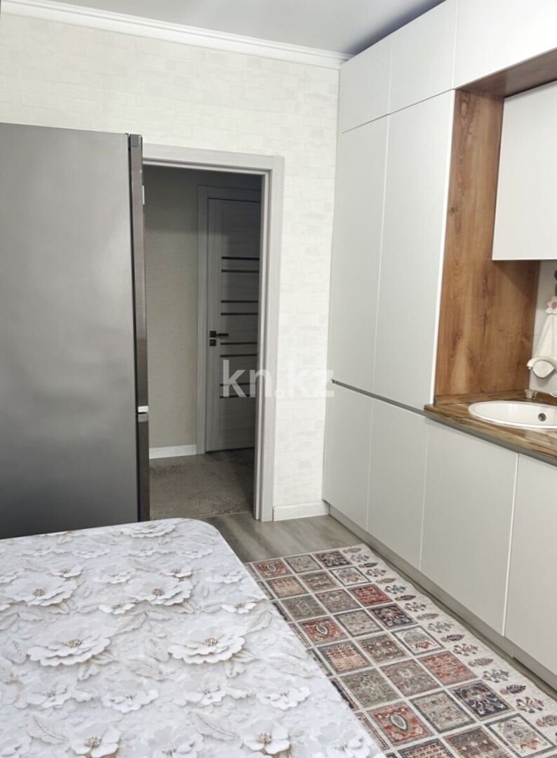 Продажа 3-комнатной квартиры, 87.4 м² в Усть-Каменогорске - фото 14