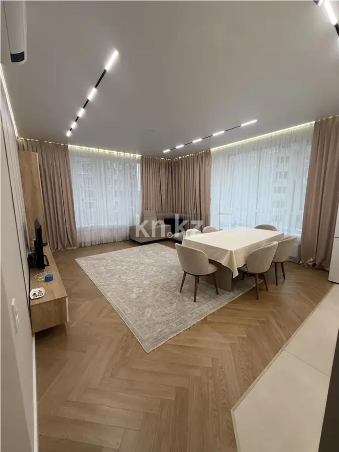 Продажа 4-комнатной квартиры, 127 м², пр. Аль-Фараби, дом  27/3 в Алматы