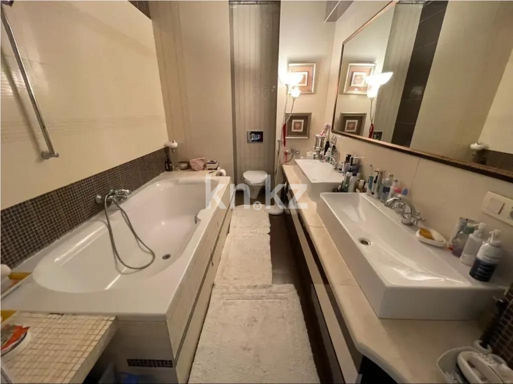 Продажа 3-комнатной квартиры, 172 м², пр. Аль-Фараби, дом  99 в Алматы - фото 4