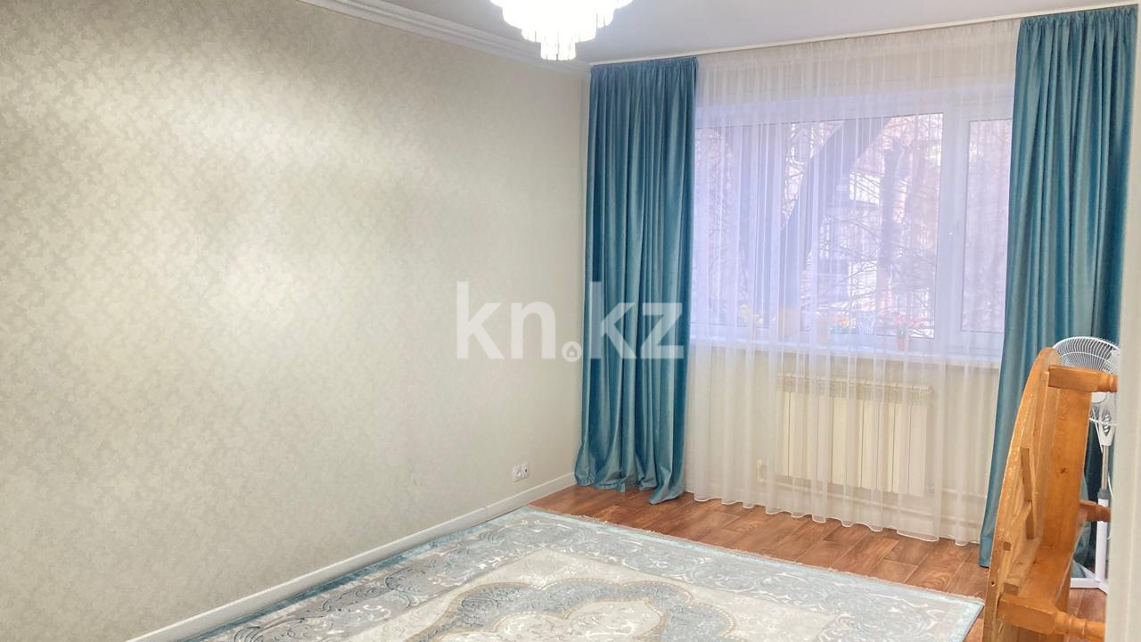 Продажа 3-комнатной квартиры, 63 м², ул. Дюсембекова в Караганде - фото 2
