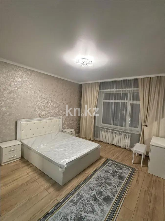 Продажа 3-комнатной квартиры, 87 м², ул. Муканова, дом  55/2 в Караганде - фото 2