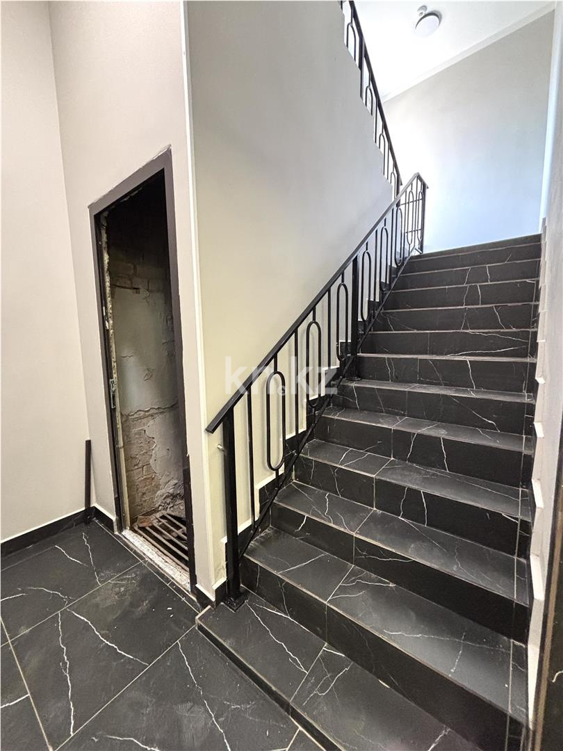 Продажа 2-комнатной квартиры, 48 м², 218 учетный квартал, дом  154 в Караганде - фото 13