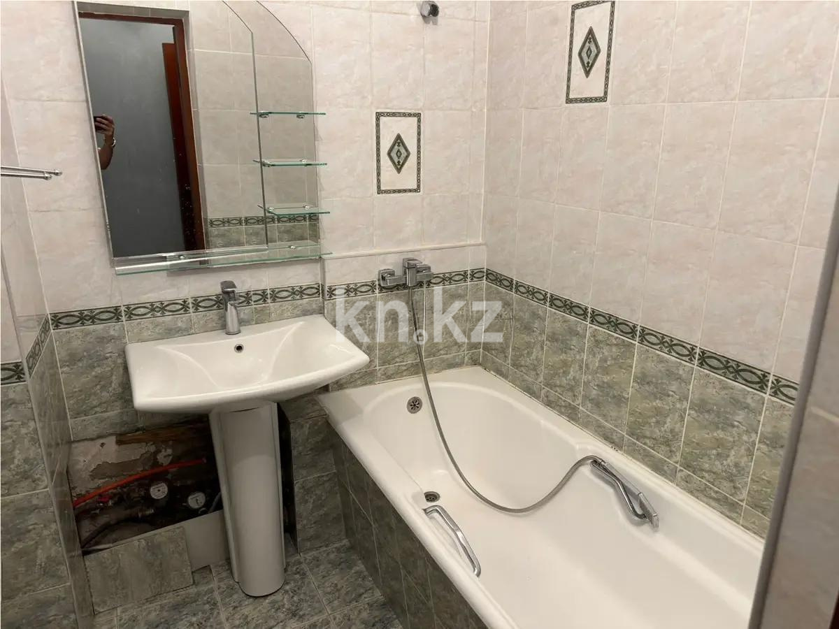 Продажа 2-комнатной квартиры, 81 м², ул. Шевченко, дом  190 в Алматы - фото 8