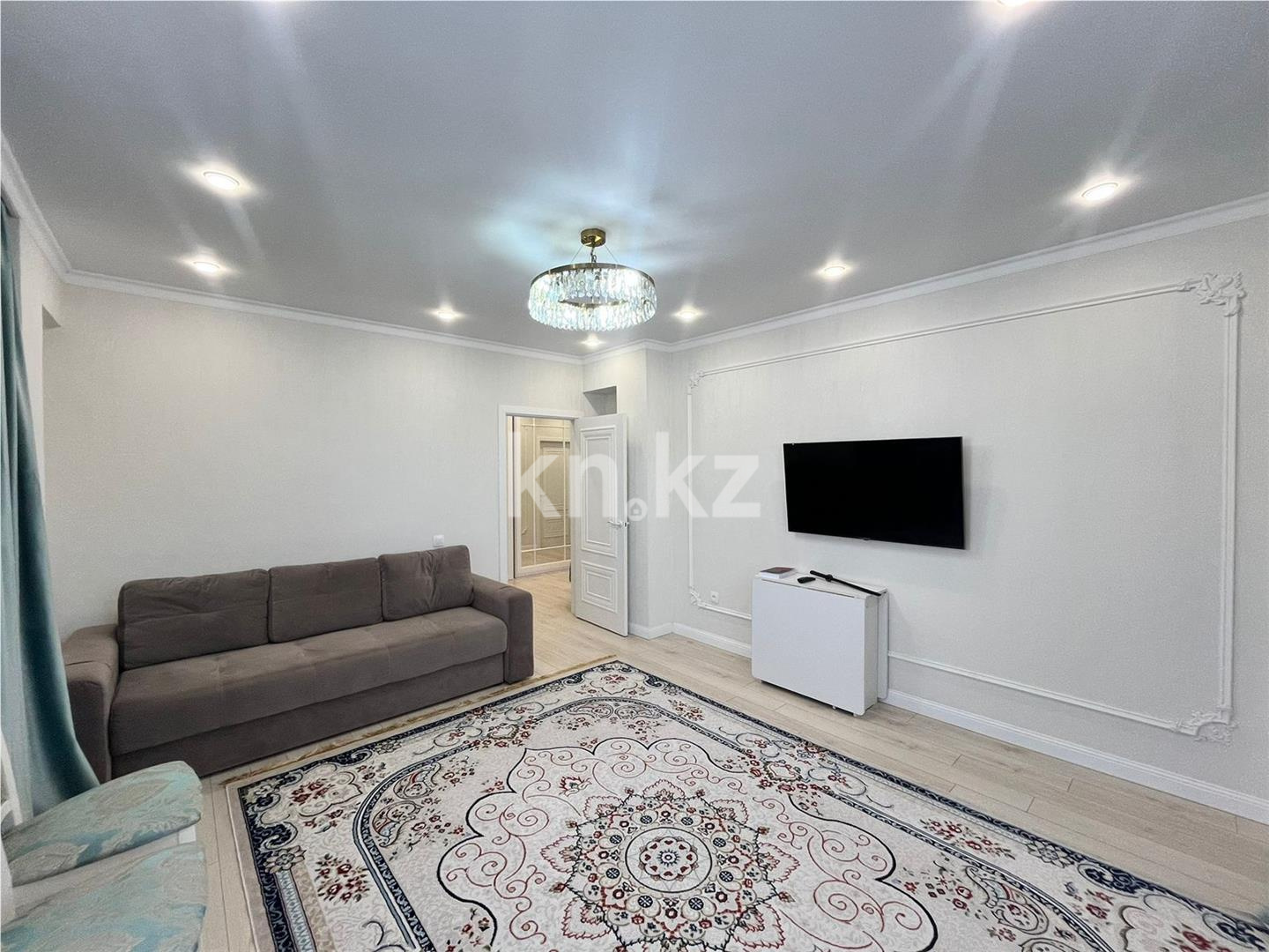 Продажа 3-комнатной квартиры, 73.8 м² в Астане - фото 2