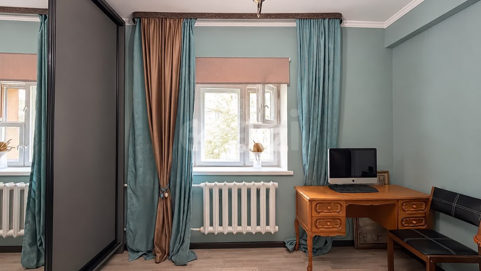 Продажа 4-комнатной квартиры, 77.7 м² в Алматы - фото 4
