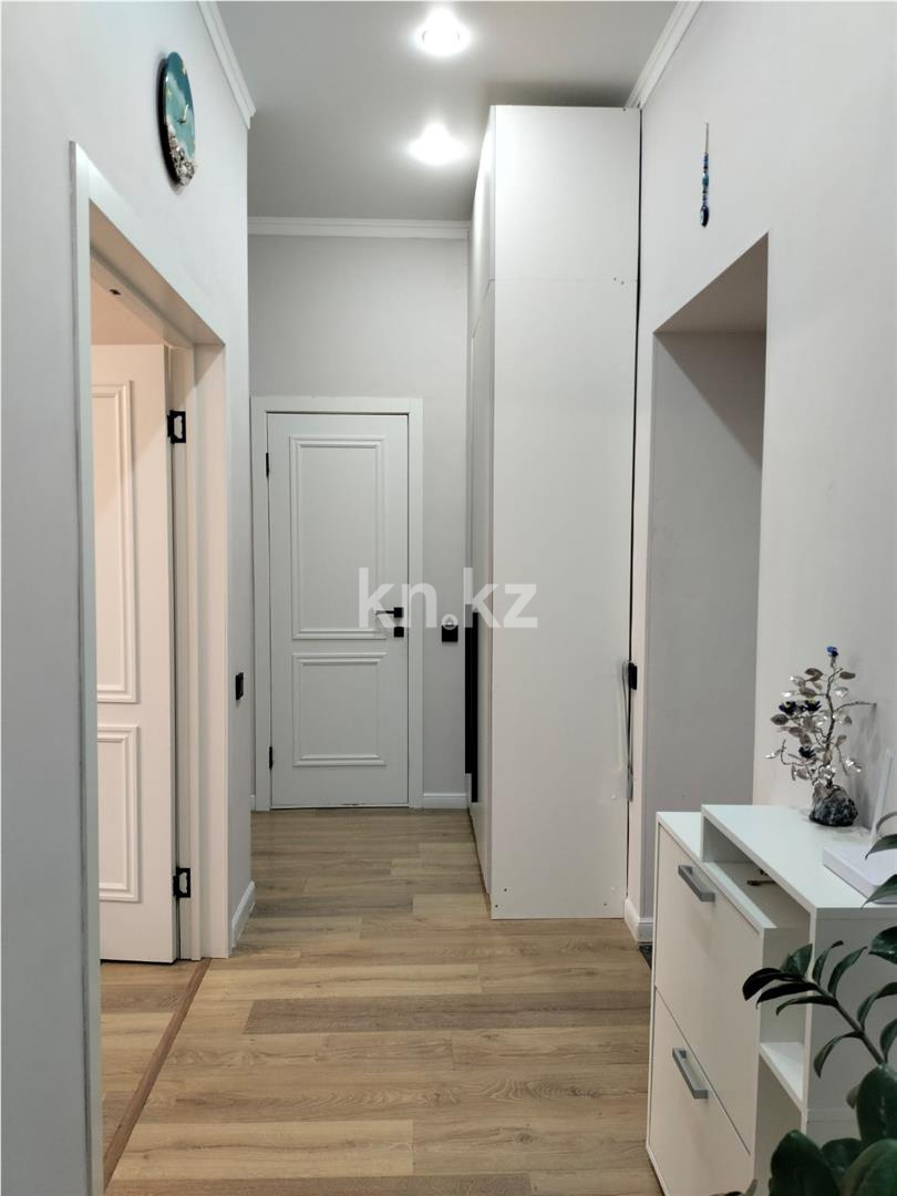 Продажа 2-комнатной квартиры, 58 м², ул. Айтматова в Астане - фото 8