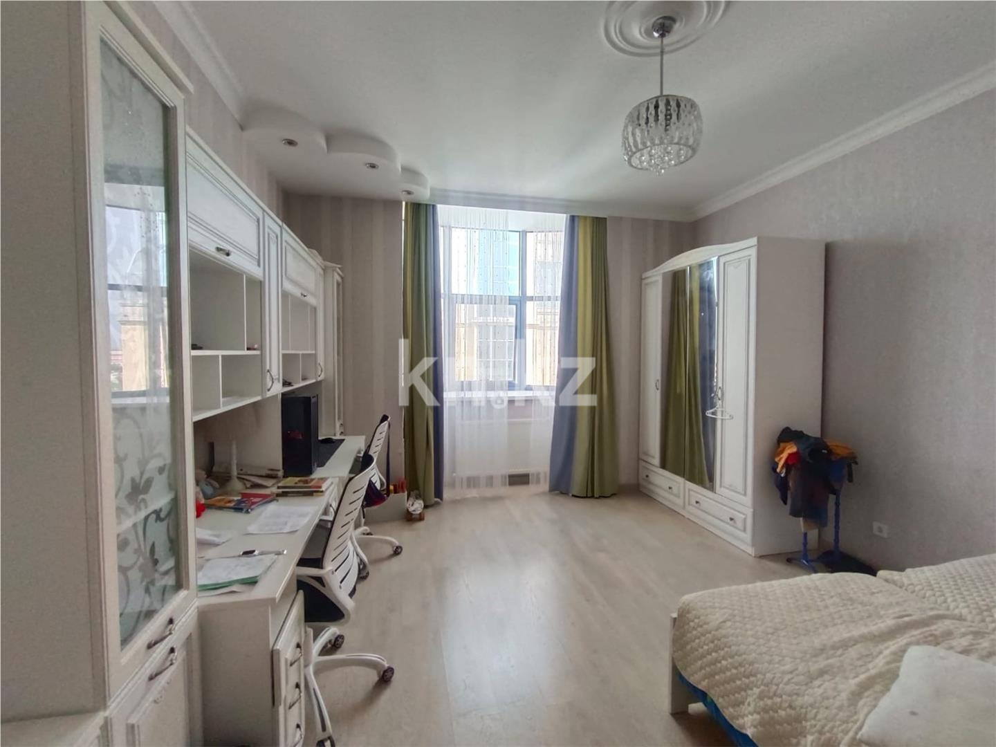 Продажа 4-комнатной квартиры, 147.4 м² в Астане - фото 6