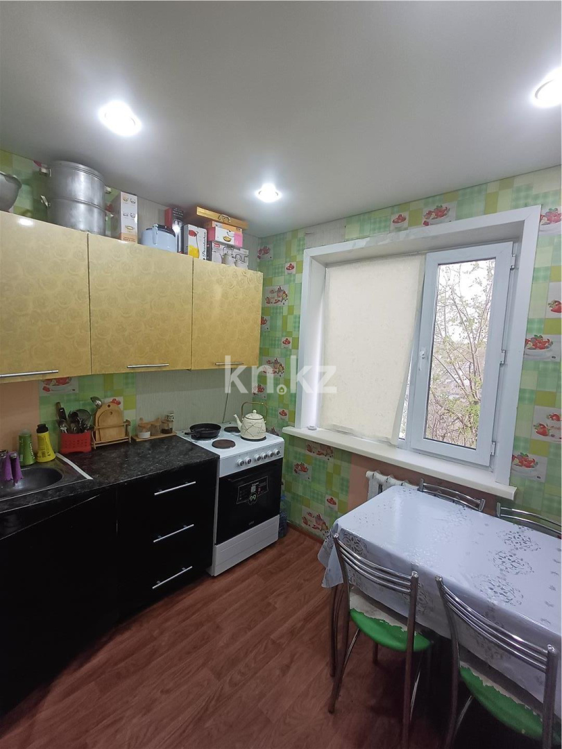 Продажа 1-комнатной квартиры, 30 м², мкр-н 16 в Караганде - фото 3