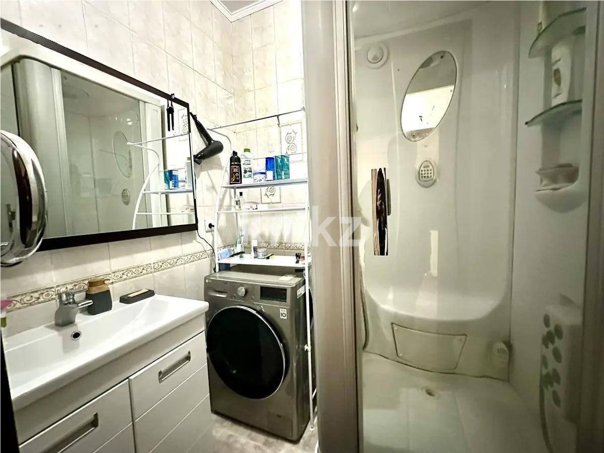 Продажа 3-комнатной квартиры, 72 м², ул. Торайгырова, дом  11А в Алматы - фото 5