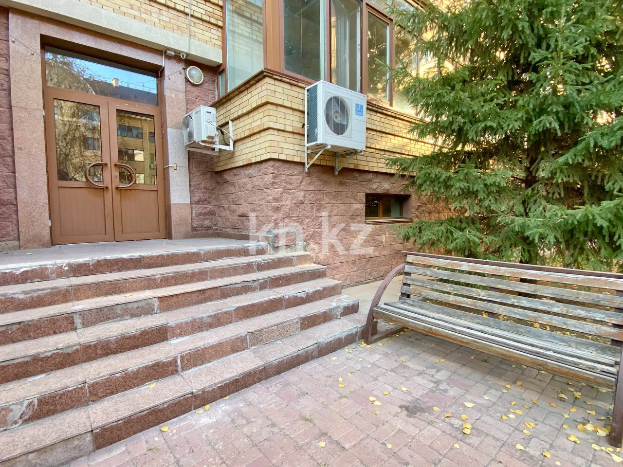 Продажа 4-комнатной квартиры, 183 м², пер. Тасшокы, дом  3 в Астане - фото 35