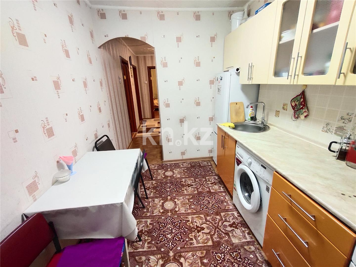 Продажа 3-комнатной квартиры, 62 м², ул. Муканова в Караганде - фото 9