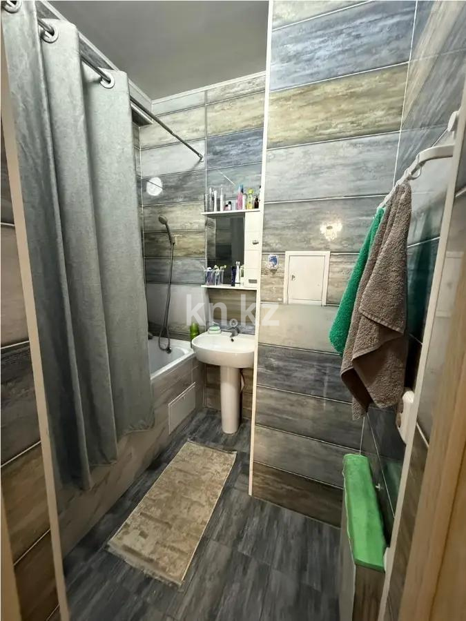 Продажа 3-комнатной квартиры, 85 м², ул. Нажимеденова, дом  16е в Астане - фото 4