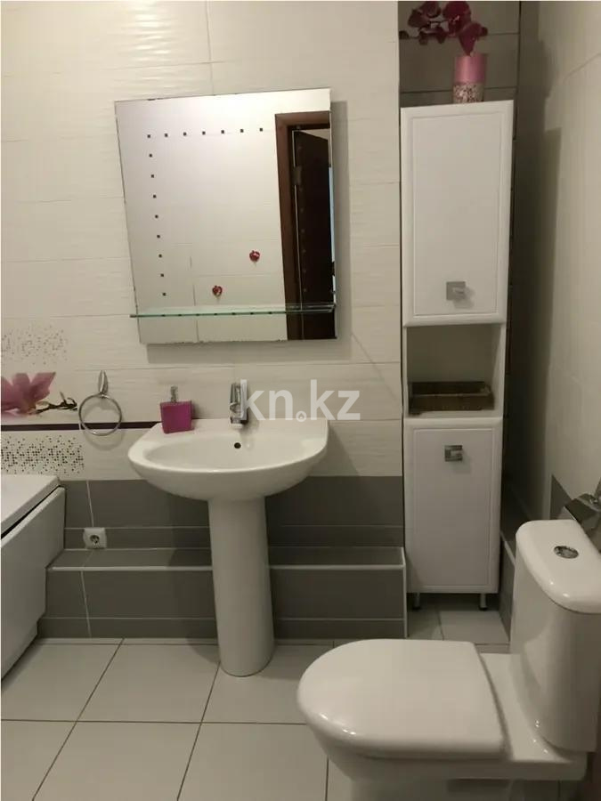 Продажа 2-комнатной квартиры, 86 м², ул. Отырар, дом  8/2 в Астане - фото 4