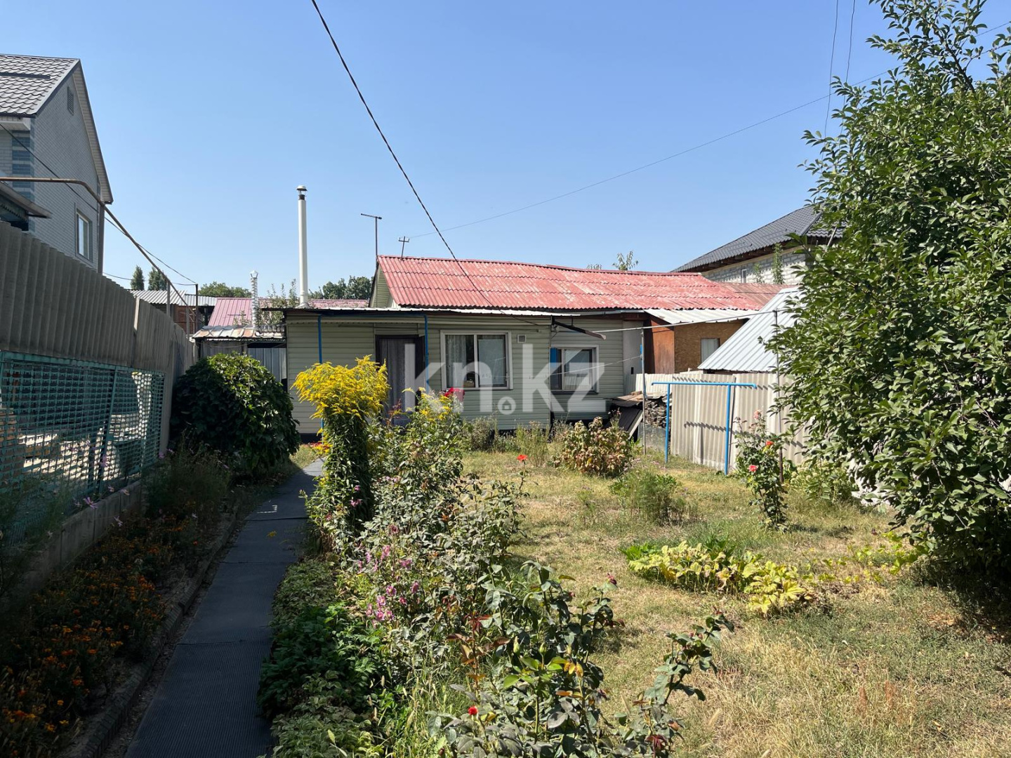 Продажа 3-комнатного дома, 63.8 м² в Алматы - фото 2