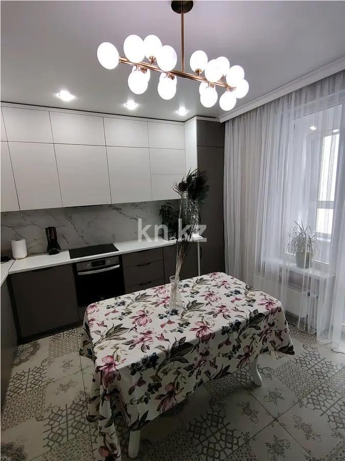 Продажа 3-комнатной квартиры, 83 м², ул. Мухамедханова, дом  4в в Астане - фото 4