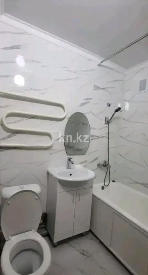 Продажа 3-комнатной квартиры, 56 м², ул. Чокина, дом  116 в Алматы - фото 4