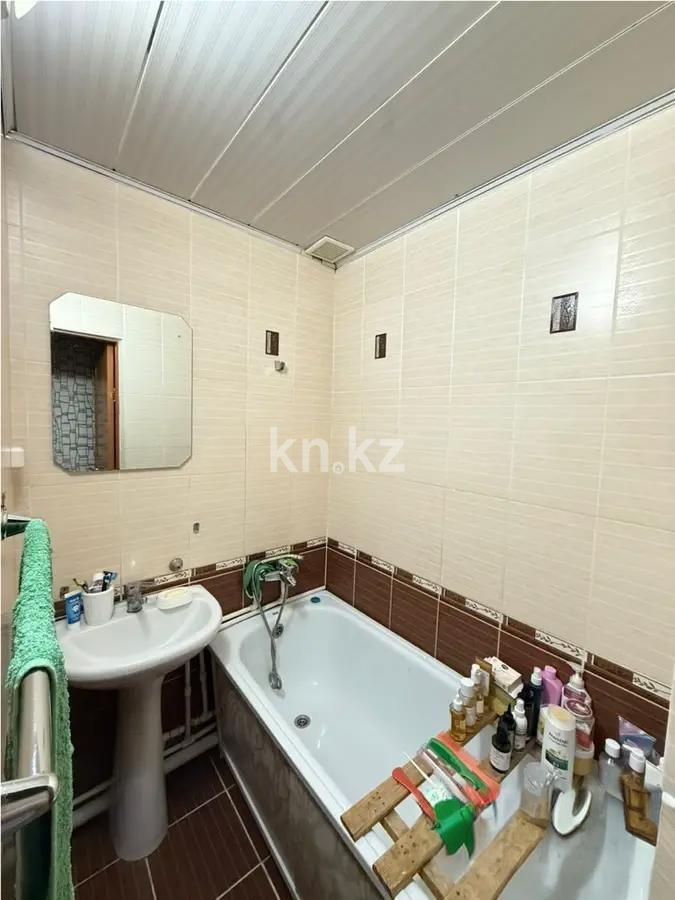 Продажа 2-комнатной квартиры, 44 м², мкр. Восток-1, дом  10 в Караганде - фото 4