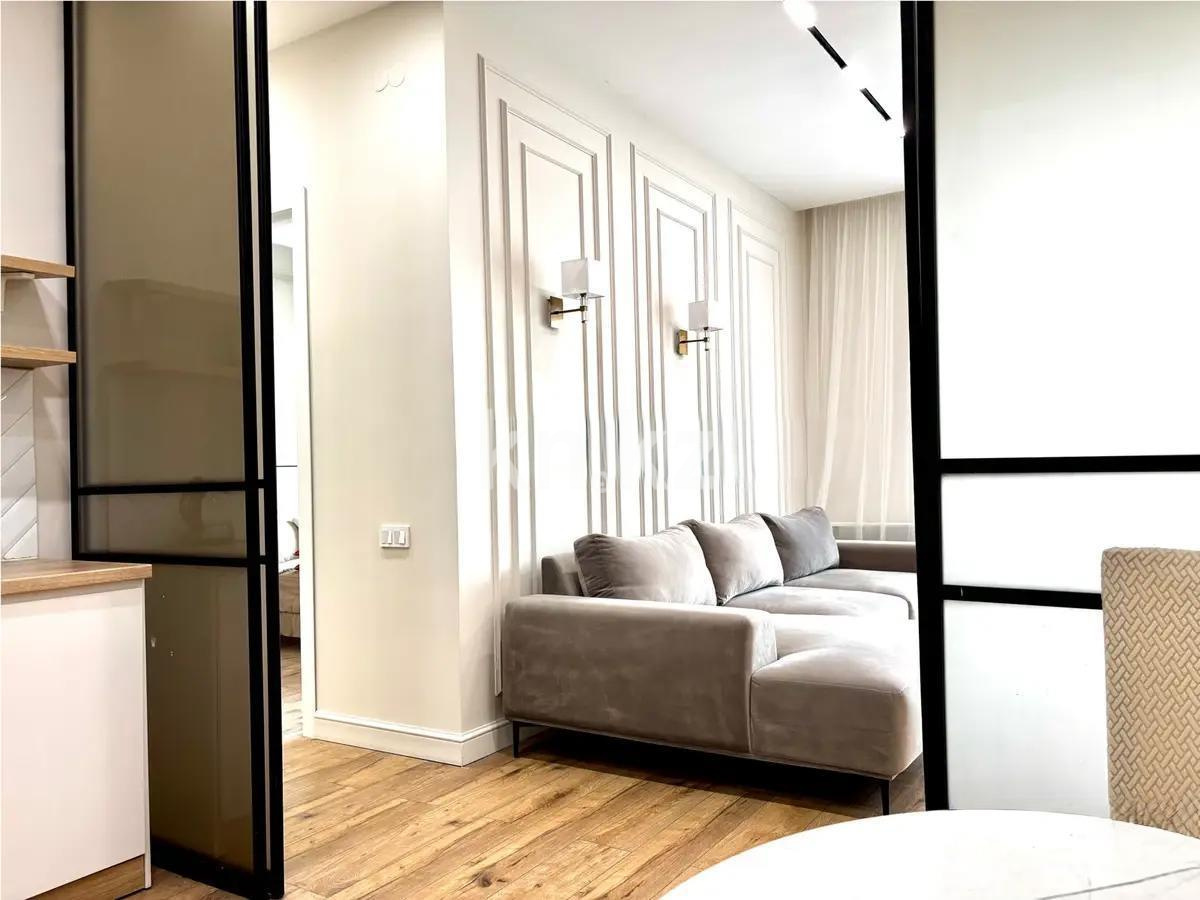 Продажа 4-комнатной квартиры, 120 м², ул. Гейдара Алиева, дом  1 в Астане