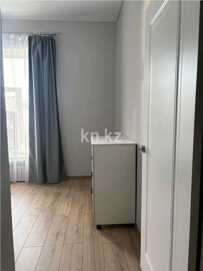 Продажа 2-комнатной квартиры, 45 м², мкр-н Алтын Арка, дом  20 в Караганде - фото 2