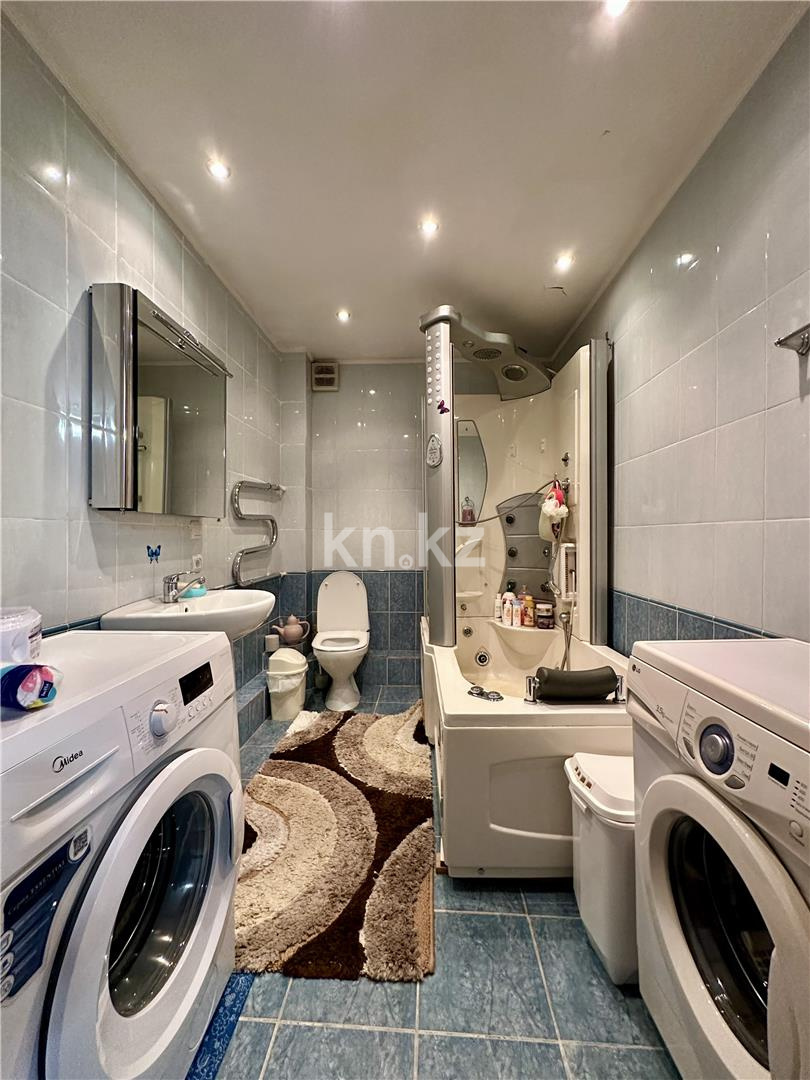 Продажа 4-комнатной квартиры, 110 м², ул. Язева, дом  21/1 в Караганде - фото 12