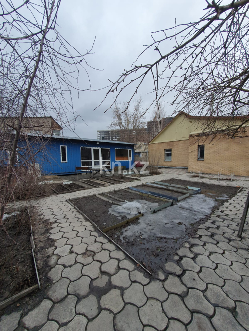 Продажа 5-комнатного дома, 100 м² в Караганде
