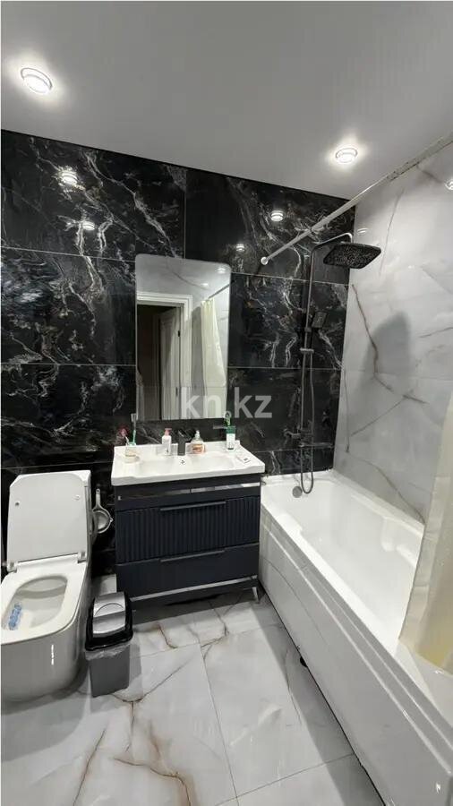 Продажа 2-комнатной квартиры, 71 м² в Алматы - фото 4