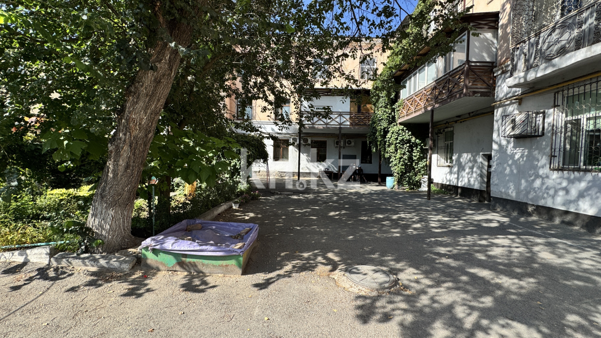 Продажа 2-комнатной квартиры, 50 м², Толе би, дом  51 в Таразе - фото 9