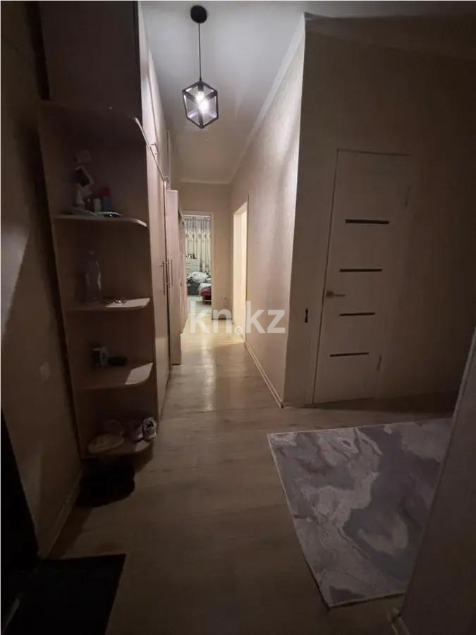 Продажа 3-комнатной квартиры, 70 м², ул. Магнитогорская, дом  38 в Караганде - фото 3